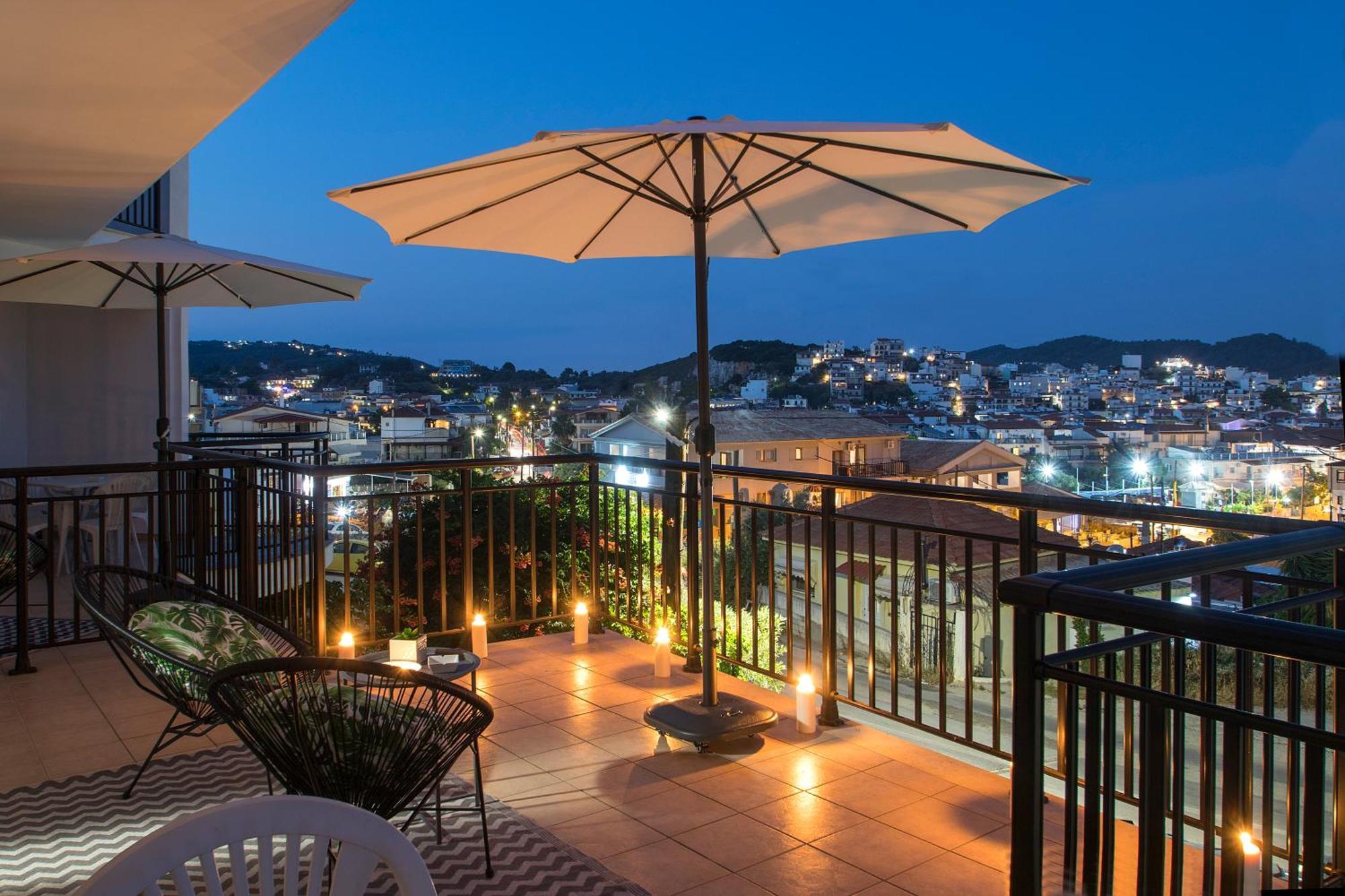 D & E Apartments Skiathos-Stadt Exterior foto